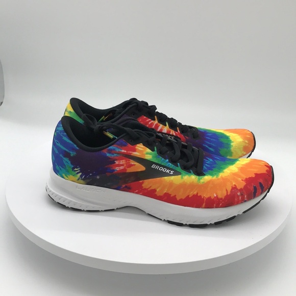 Brooks mens shoes size 9.5 US